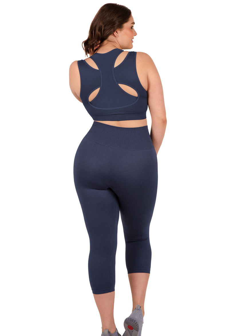 Sports Bra - Triple-layer Support Racer & High Waist 3/4 Capri Leggings