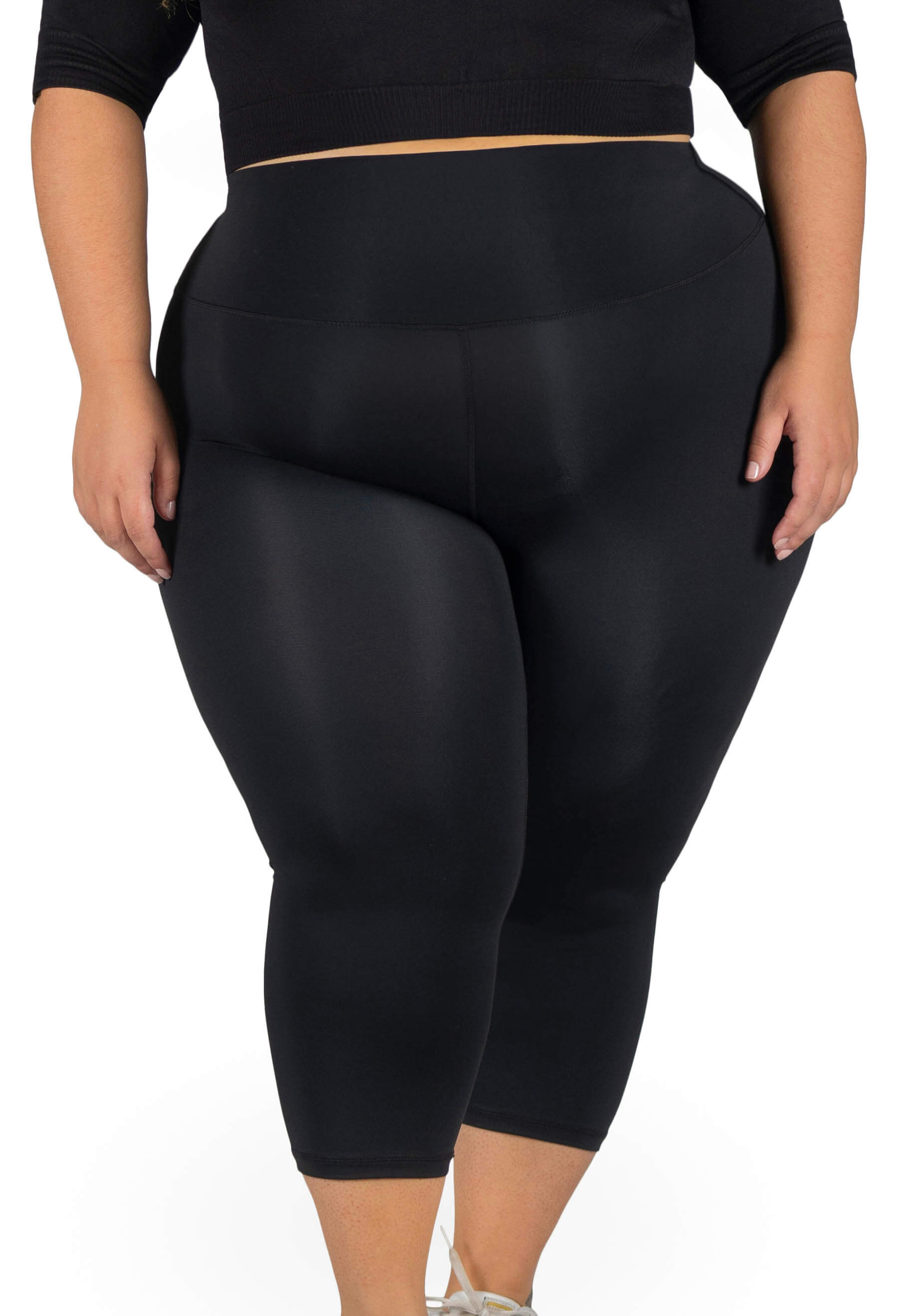 Women's Active Compression Capri Leggings (Black, Large/Extra Large) 